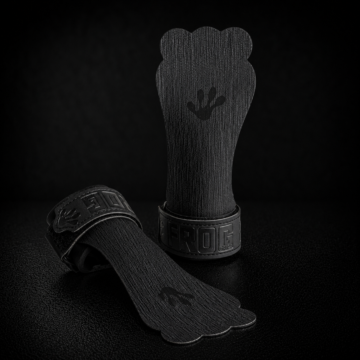 Frog Hybrid Grips – Chalk Resistant for Functional Fitness – Frog