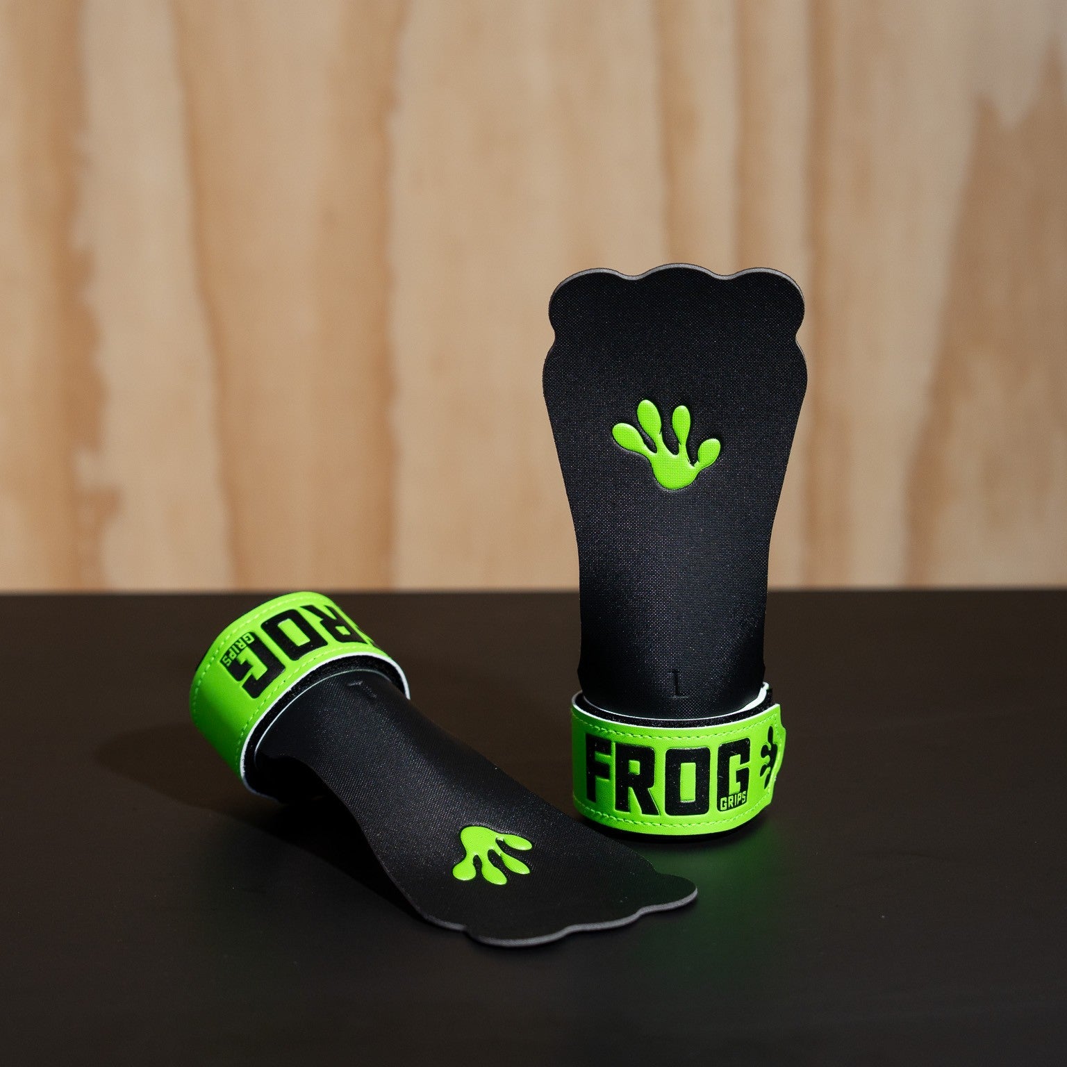 Frog Grips Base Chalk-Ready Gymnastic Grips for CrossFit – HD