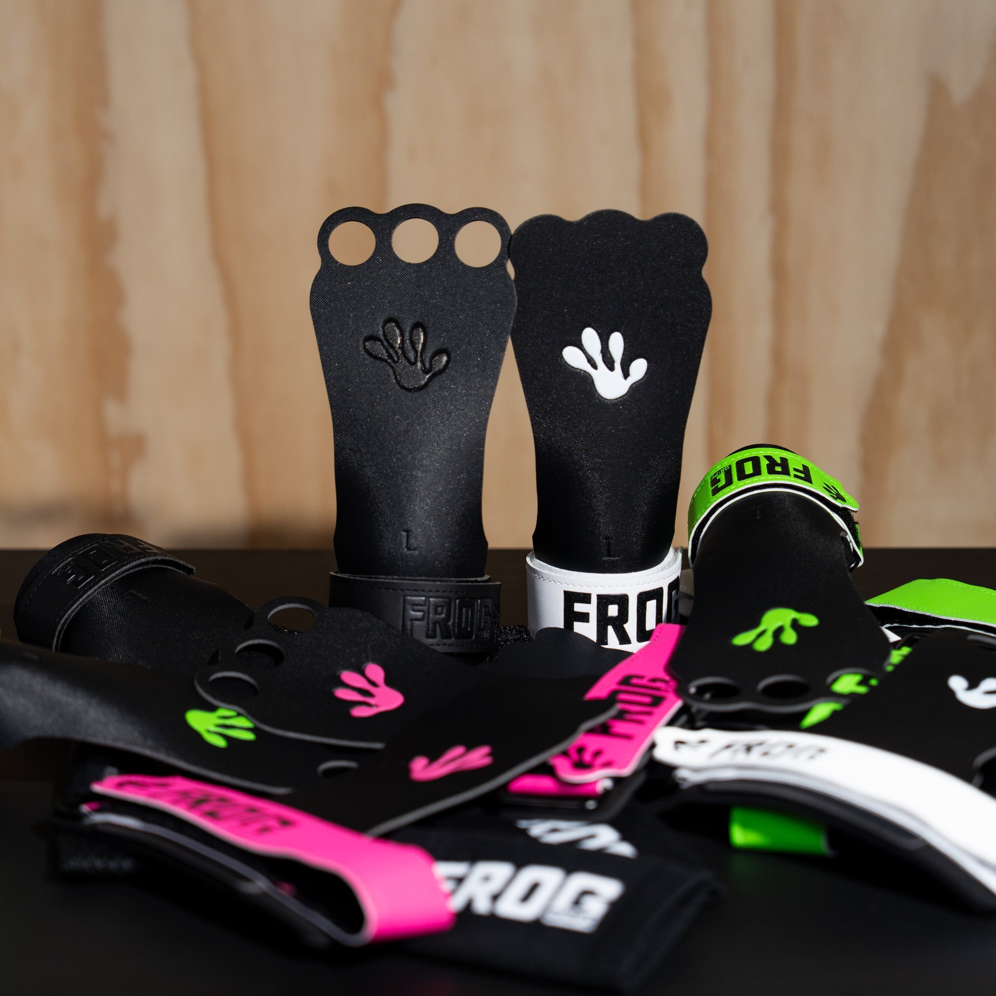 Frog Grips Base Chalk-Ready Gymnastic Grips – HD – Frog Grips