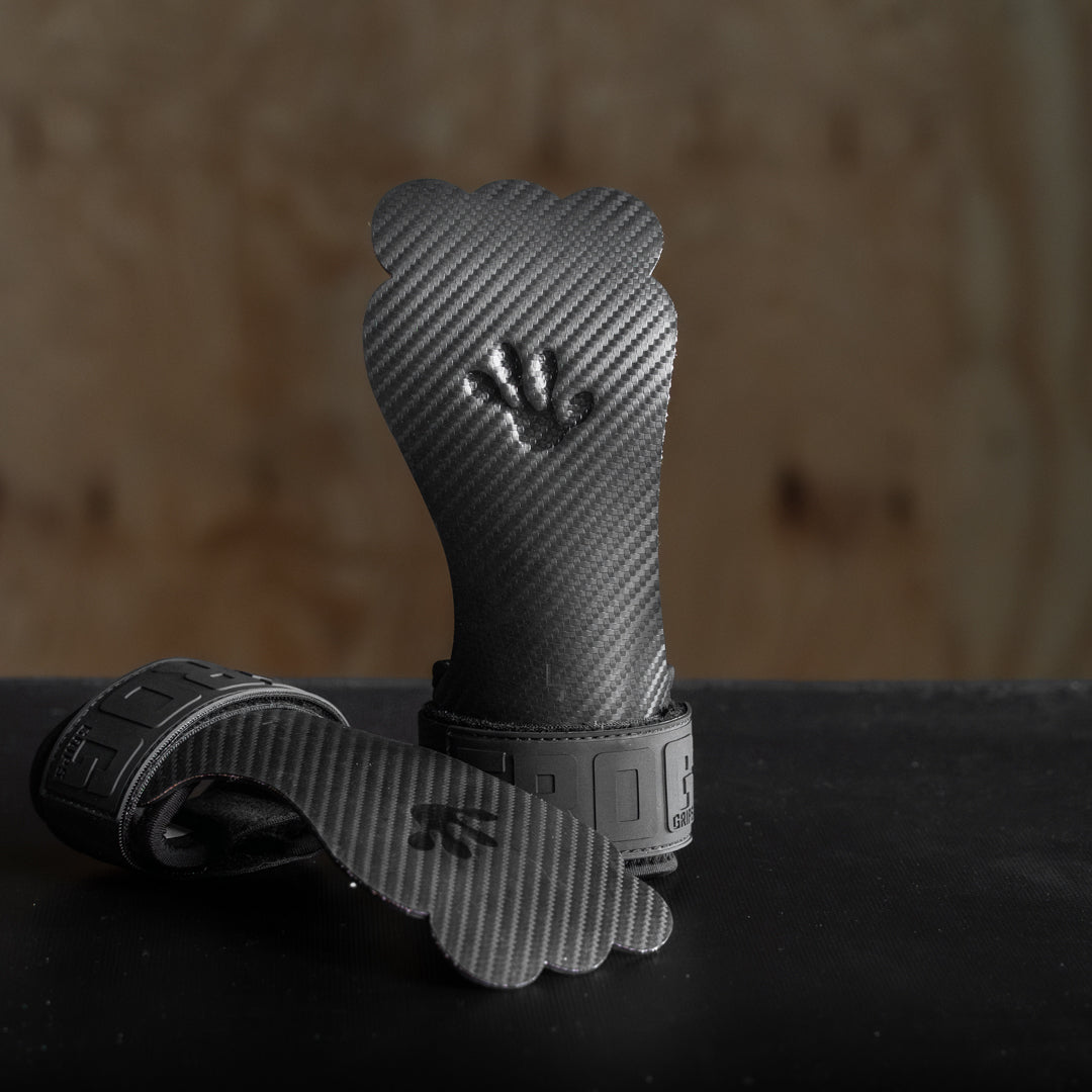 Mサイズ　フロッググリップ（フィンガーホール付き） Gymnastic Grips for CrossFit | Maximum Grip and Happy Hands – Frog