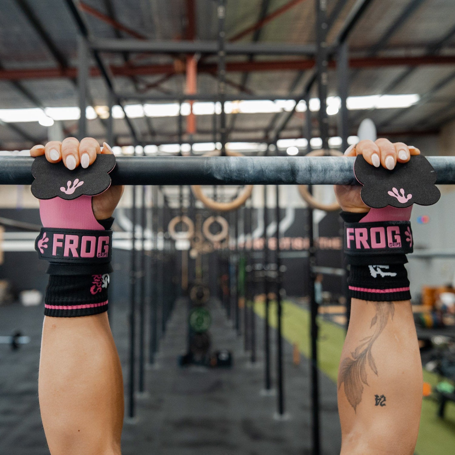 Frog Grips | Maximum Grip With or Without Chalk – Frog Grips