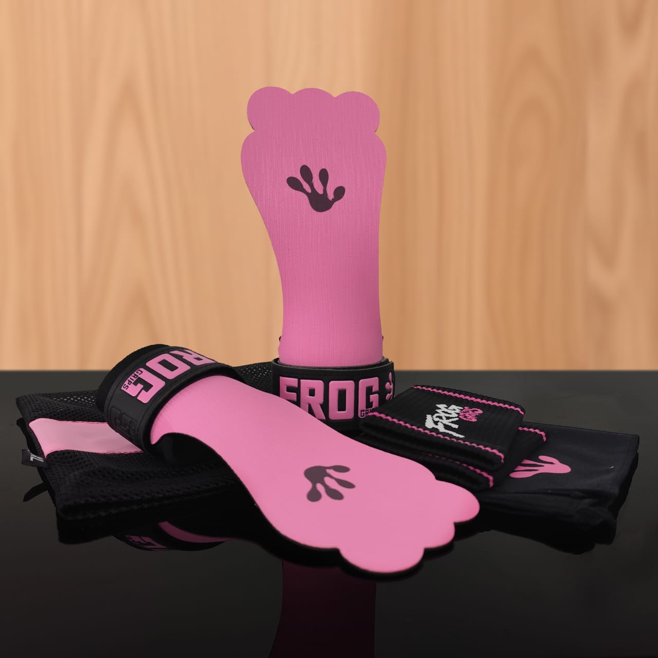 Frog Grips | Maximum Grip With or Without Chalk – Frog Grips